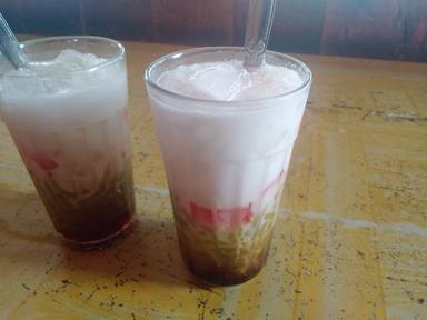 WARUNG ES JEPARA