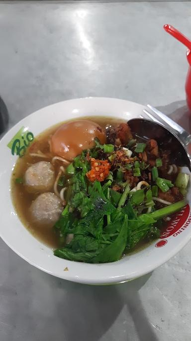 BAKSO & MIE AYAM PENTOLAN