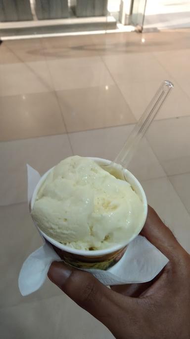 HOKKY ICE CREAM