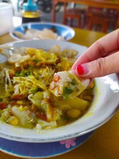 BUBUR AYAM BANDUNG MARANTI