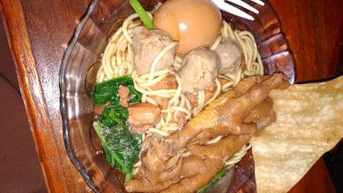 MIE AYAM & BAKSO SIDO BERKAH