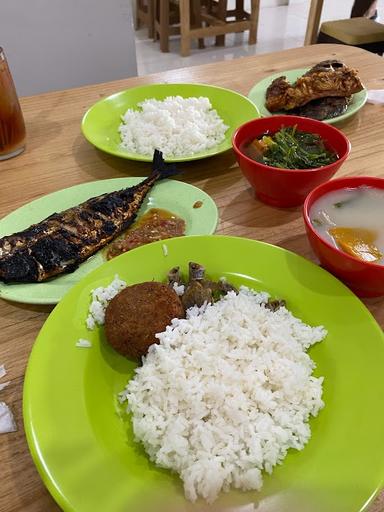 WARUNG MAKAN MAMA ALDO