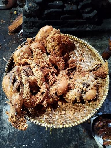 AYAM GORENG BU JUM