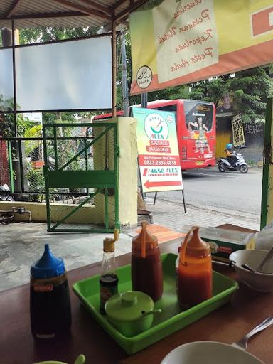 BAKSO ALEX GAJAH MADA NO 127