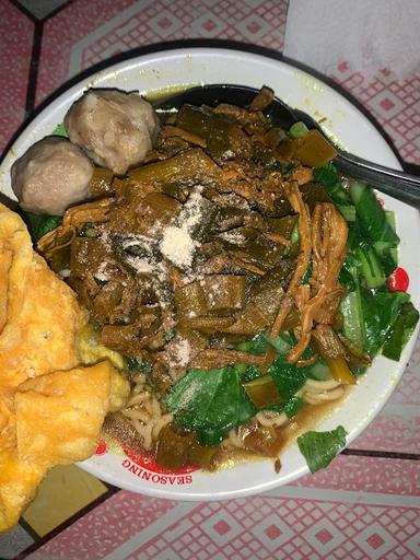 BAKSO MALANG CAK KARNO