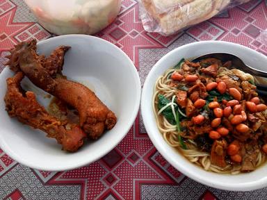 BAKSO & MIE AYAM MAREM PAK SUNAR WONOGIRI