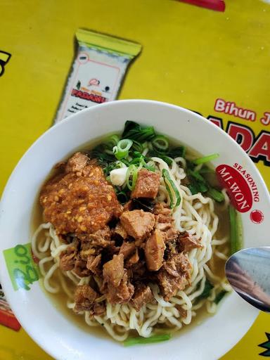 BAKSO & MIE AYAM WONOGIRI PAK JONO