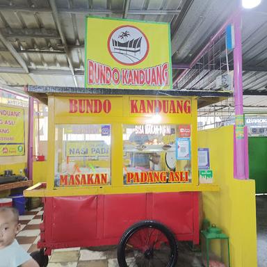 BUNDO KANDUANG MASAKAN PADANG