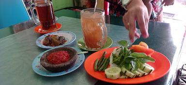 DEWI SRI BU BETTER FRIED STEAMED CHICKEN