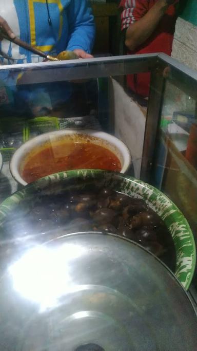 GUDEG BU MARI