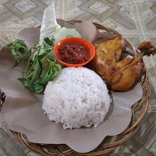 LESEHAN WARUNG NDESO