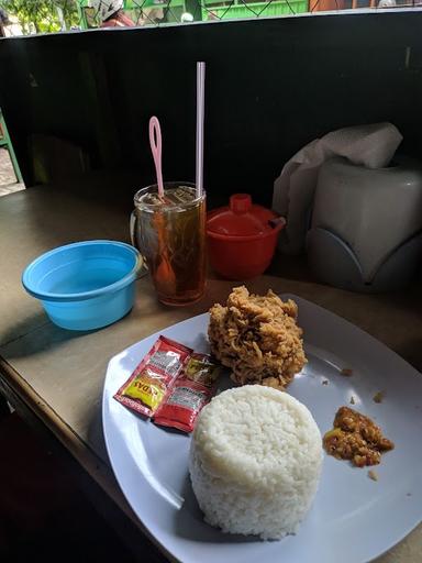 MANAHAN FRIED CHICKEN