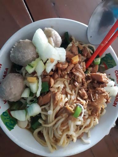 MIE AYAM & BAKSO PAK JUM WONOGIRI