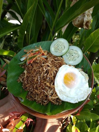 NASI GORENG DAN BAKMI IKATAN