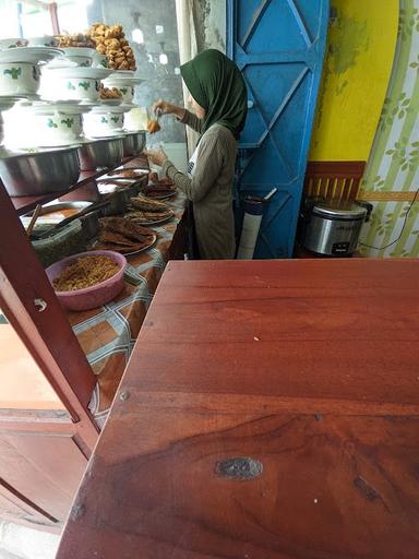 RUMAH MAKAN PADANG UDA MADI