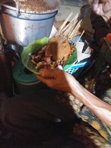 SATE AYAM PAK MUL