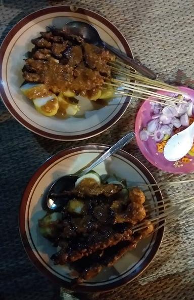 SATE AYAM PAK SIRI SOLO