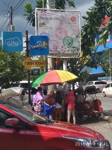 TAHU BAKSO BAKAR & GORENG PASAR LEGI