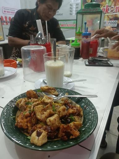 TAHU KUPAT & BAKSO PA'LAKON