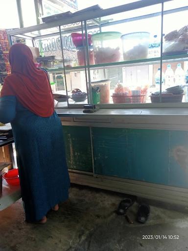 WARUNG GADO2 & LOTEK BU TATIK