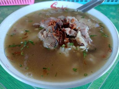 WARUNG MAKAN SOTO SEGER MANTAP