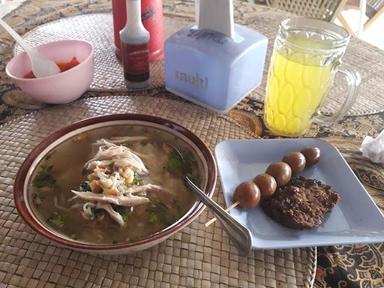 WARUNG SOTO KWALI