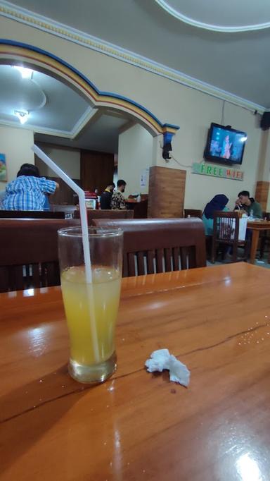 WS WARUNG STEAK