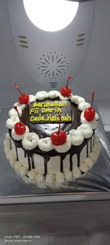 DAPOER SHAQILA CAKE