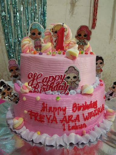 CAKE BUNDA CHATLIN