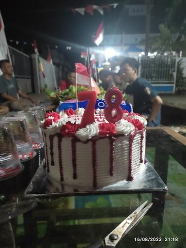 RIANTI CAKE