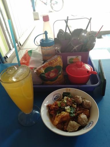 BAKSO MIE AYAM BANG RANGGA