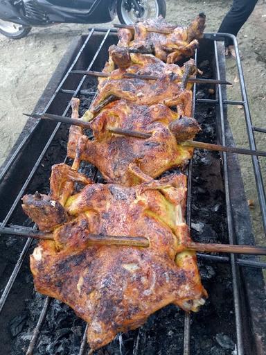 MASAKAN KHAS SUNDA SAUNG BALI ROTAN