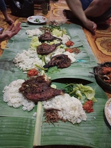 NASI UDUK EMAK ACEP