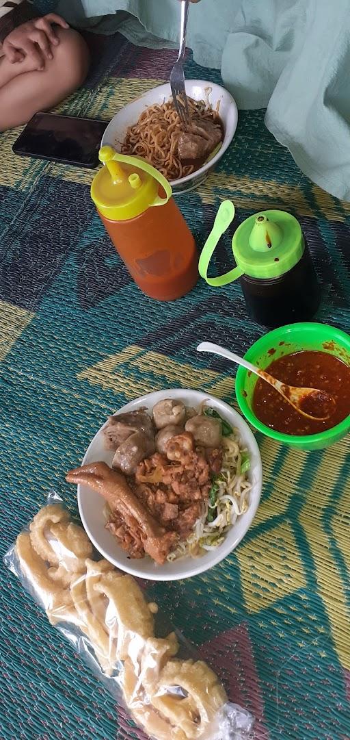 MIE BBM(BAKSO BANG MAKMUR)