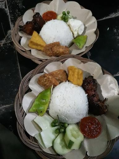 PECEL LELE RIZQUNA