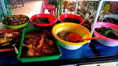 WARUNG MAKAN PANGKALAN