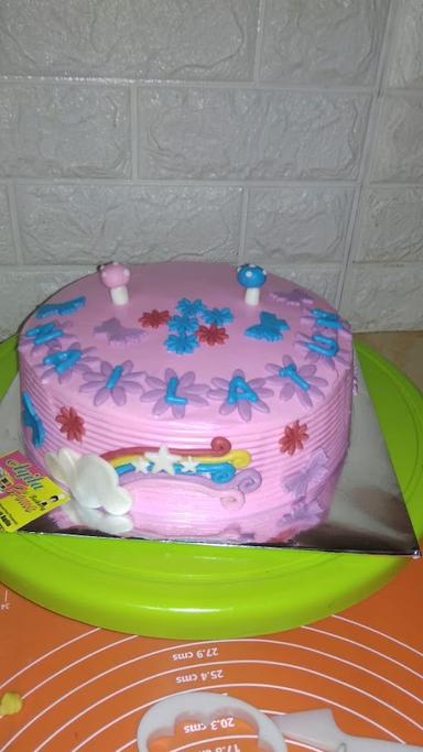 AQILA CAKE