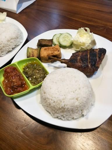 BEBEK LESUNG RESTO & RETAIL