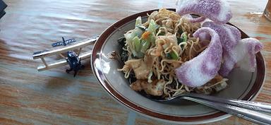 PONDOK GADO - GADO RAHAYU