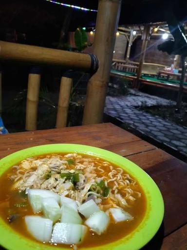 DEPOT MIE SURABAYA MASAKAN KHAS SIAP SAJI KANG MUSTOFA