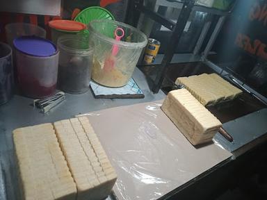 ROTI BAKAR ULFA PASAR KETAON