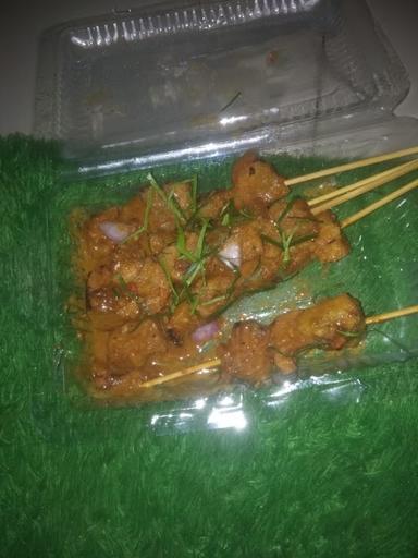 SATE TAHU MENDEW