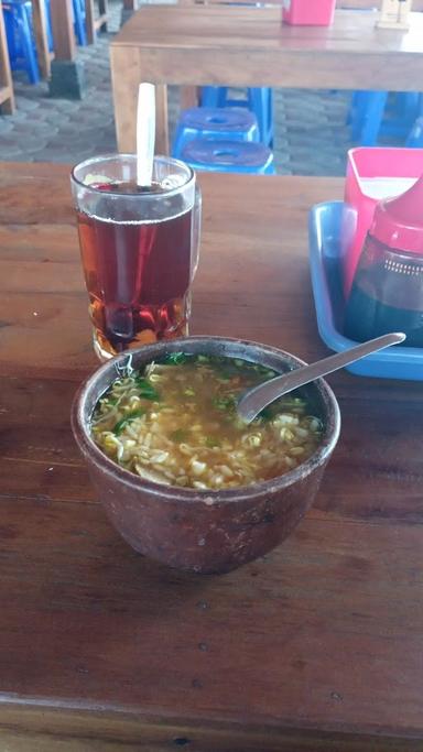 WARUNG CABANG SOTO GERABAH BU YAYUN