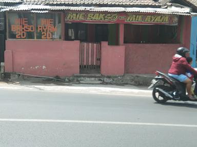 MIE BAKSO DAN MIE AYAM 2D