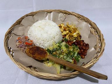 NASI CAMPUR BALI - BANYUWANGI