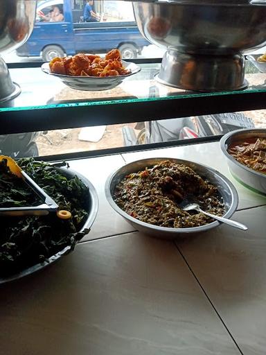 RUMAH MAKAN PADANG BAHAGIA