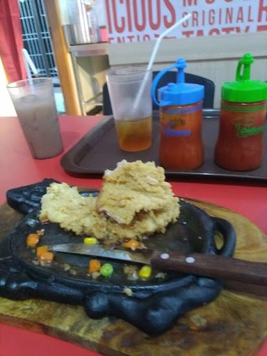 ROCKET CHICKEN BARENG, JOMBANG