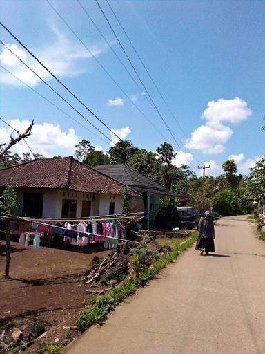 WARUNG IBU SRI