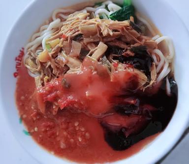 MIE AYAM GHAISAN