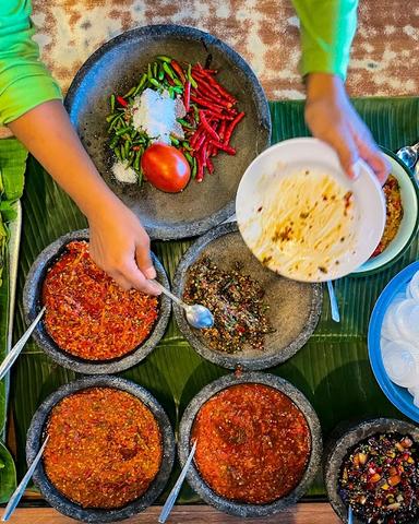 AYAM GORENG FATMAWATI MEGA MALL BATAM